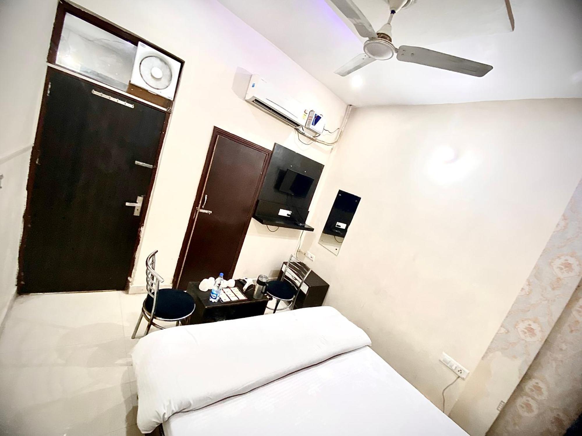 Swaran House Hotel Amritszár Kültér fotó