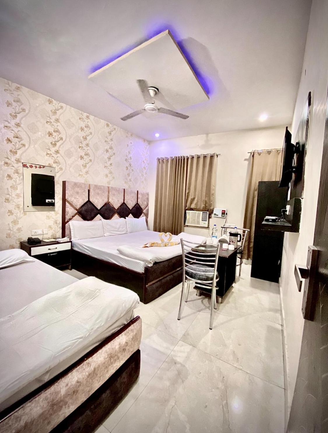 Swaran House Hotel Amritszár Kültér fotó