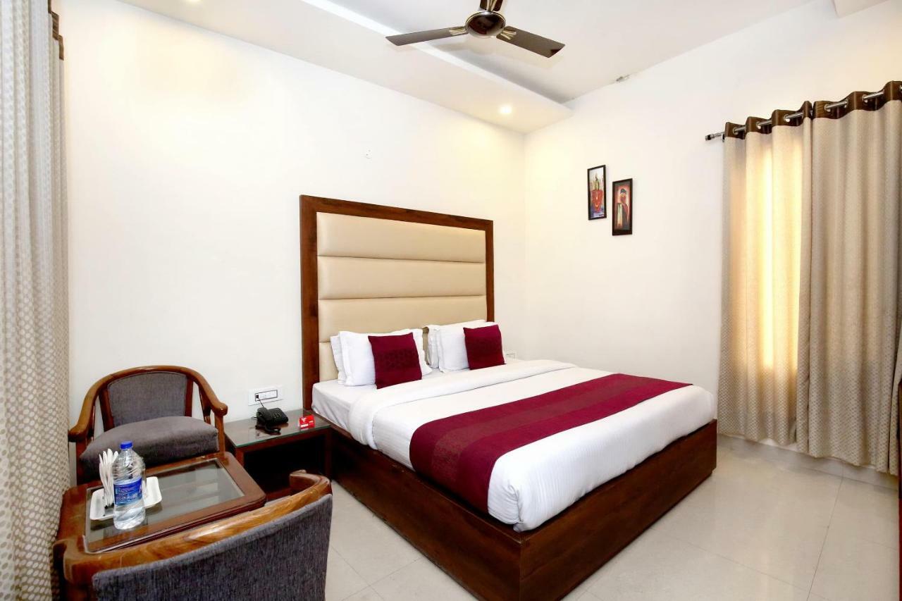 Swaran House Hotel Amritszár Kültér fotó
